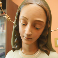 Renowacja figury Matki Bożej